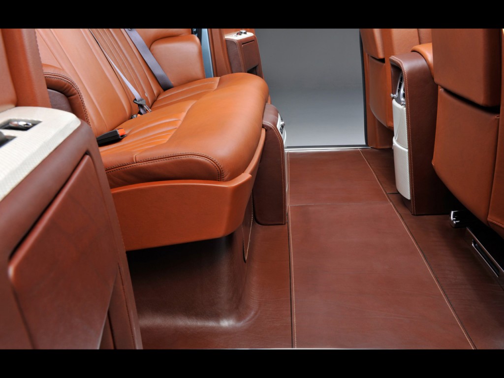 Rolls Royce 102EX 2011 interior